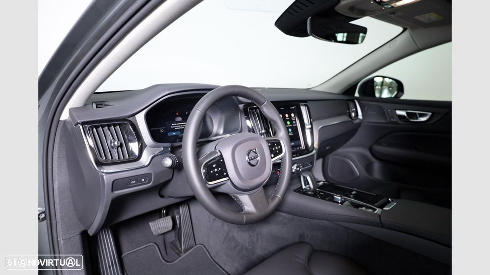 Volvo V60 2.0 T6 AWD TE Plus Dark — fotografia 11
