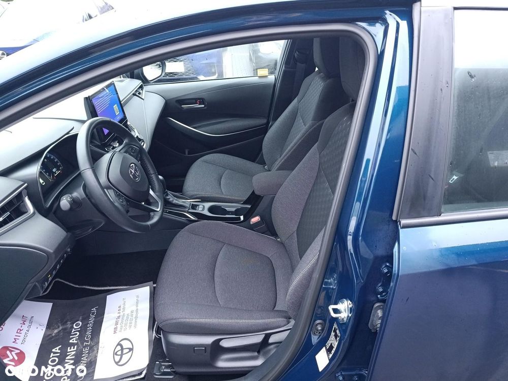 Toyota Corolla 1.8 Hybrid Comfort - 26