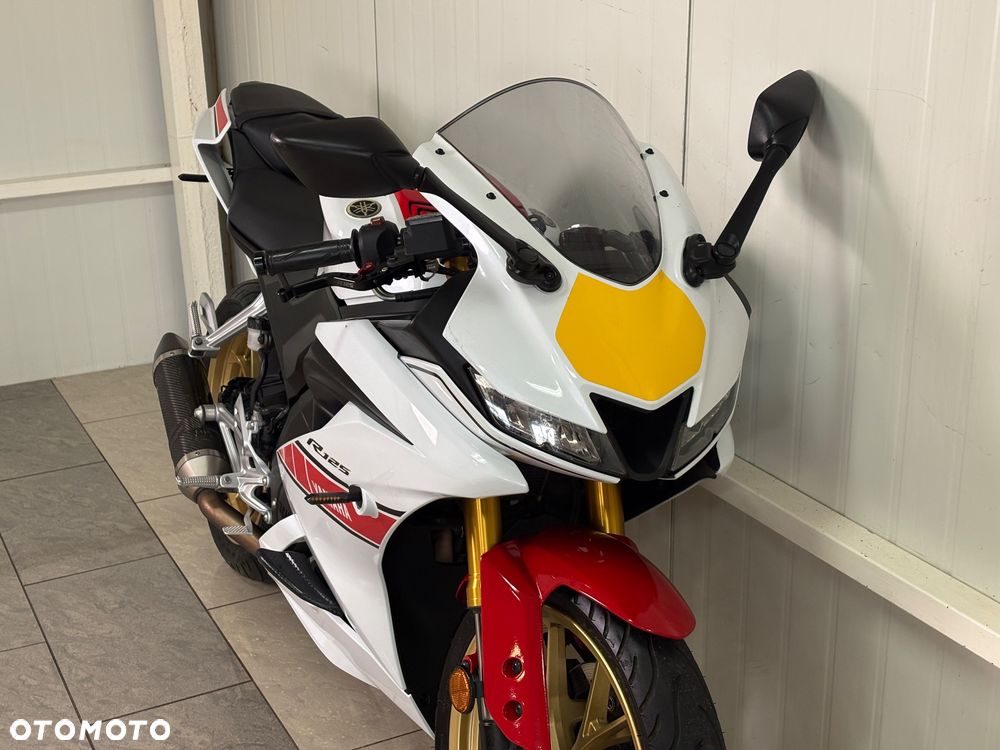 Yamaha YZF - 7