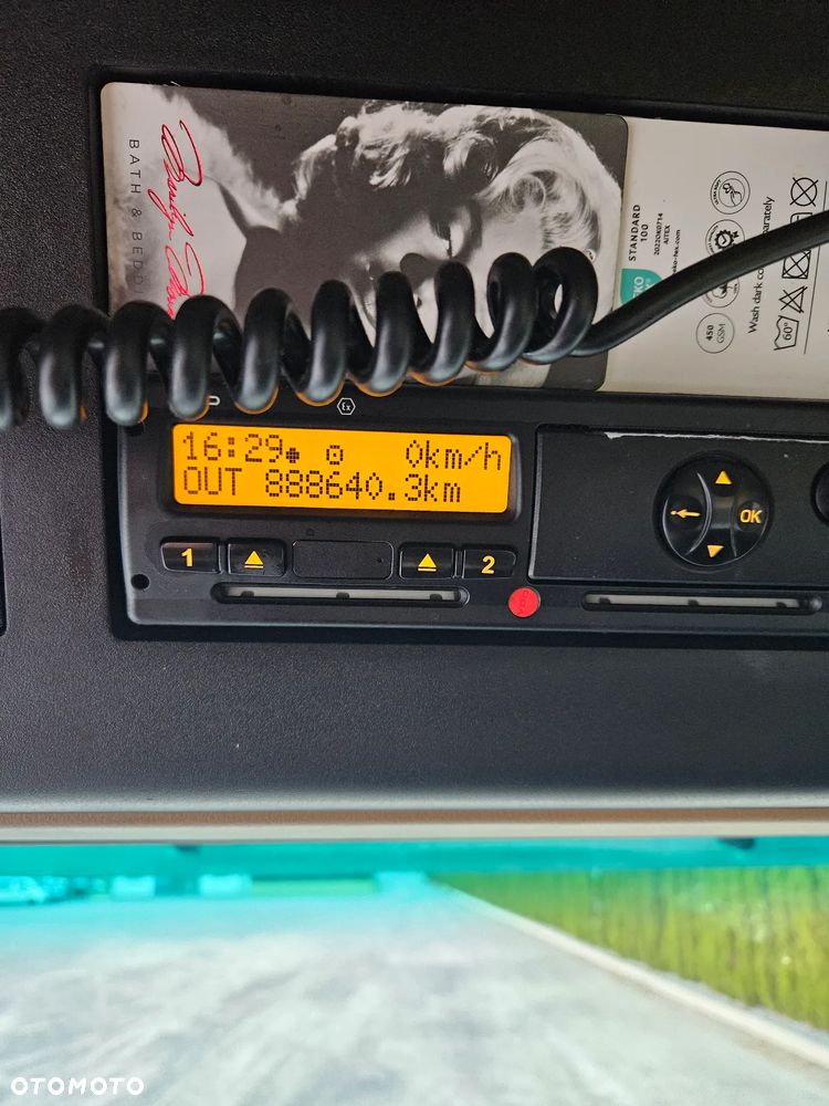 Mercedes-Benz ACTROS - 6