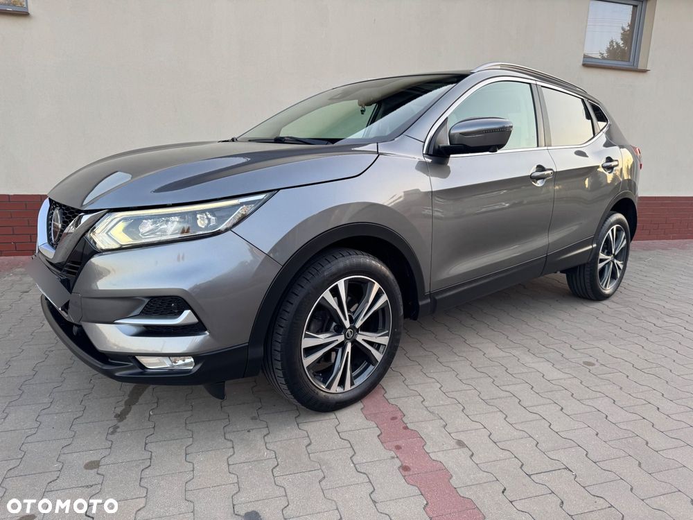 Nissan Qashqai 1.3 DIG-T N-Connecta - 2