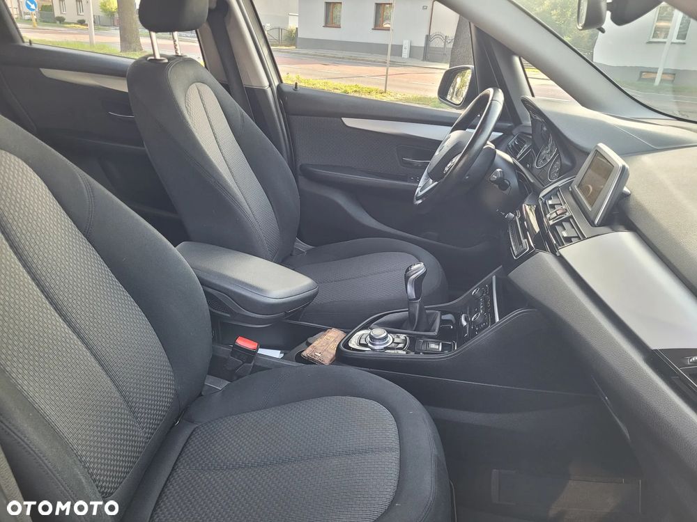 BMW Seria 2 218d Active Tourer - 17