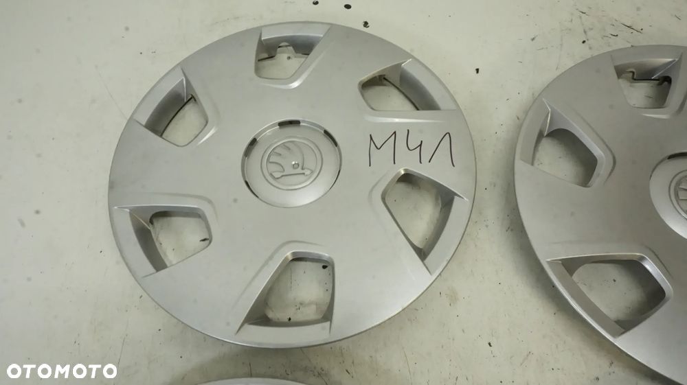 KOŁPAKI DEKLE 15 SKODA FABIA RAPID ROOMSTER OCTAVIA  ORYGINAŁ NOWY MODEL - 2