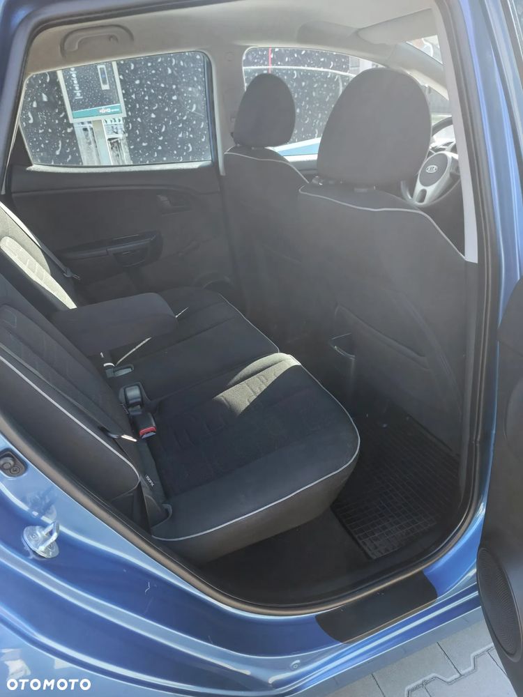 Kia Venga 1.4 M - 8