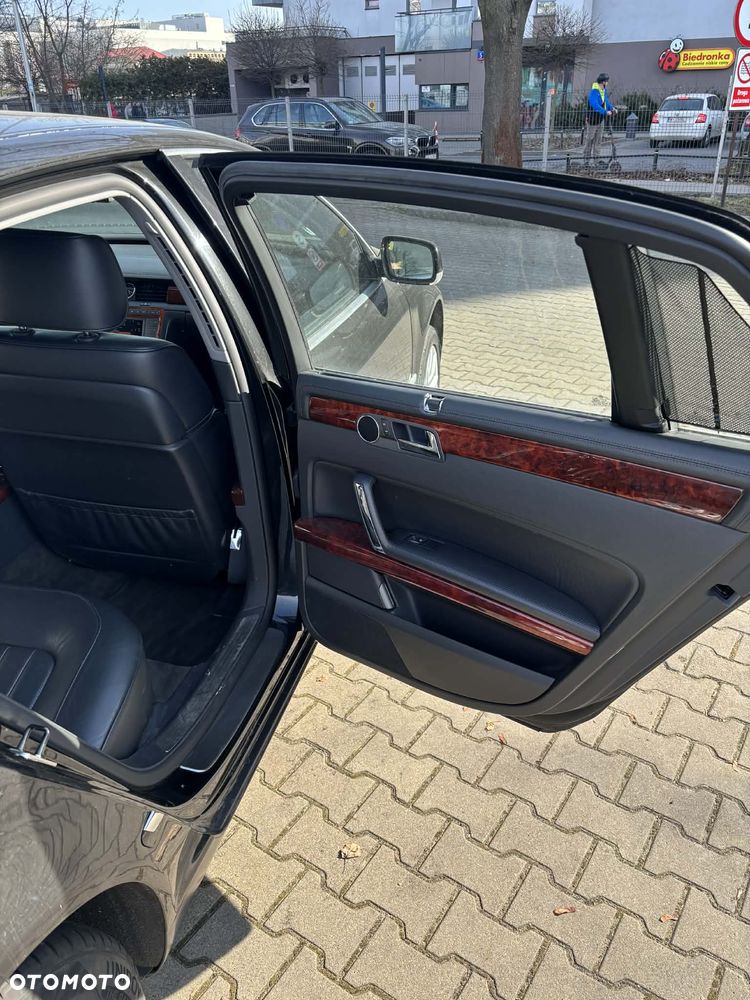 Volkswagen Phaeton 5.0 V10 TDI 4M (5 os) - 11