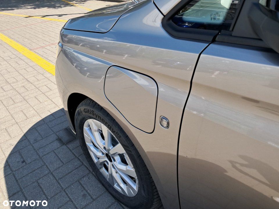 Ford Tourneo Connect - 6