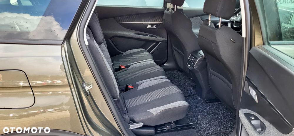 Peugeot 5008 BlueHDi 130 EAT8 Active - 20