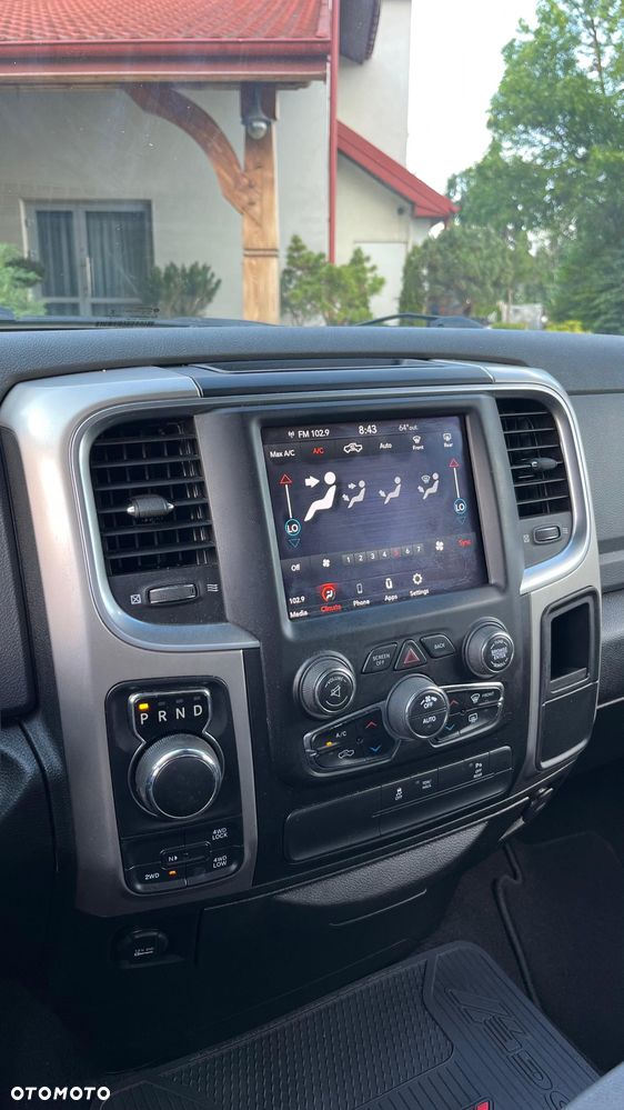 Dodge RAM 5.7 4x4 - 6