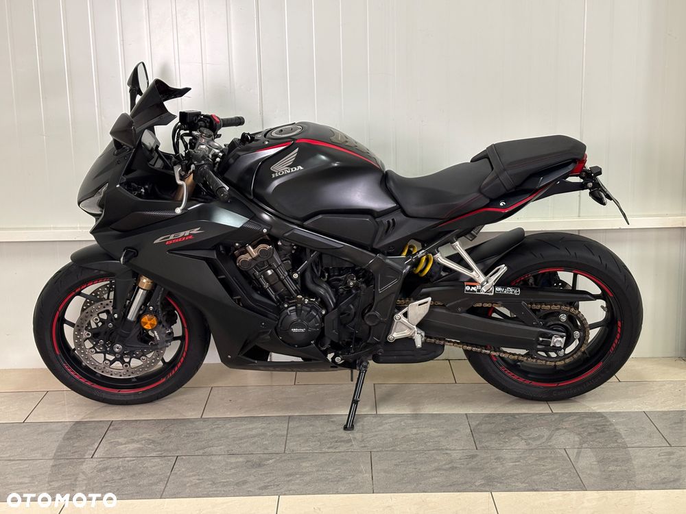 Honda CBR - 6