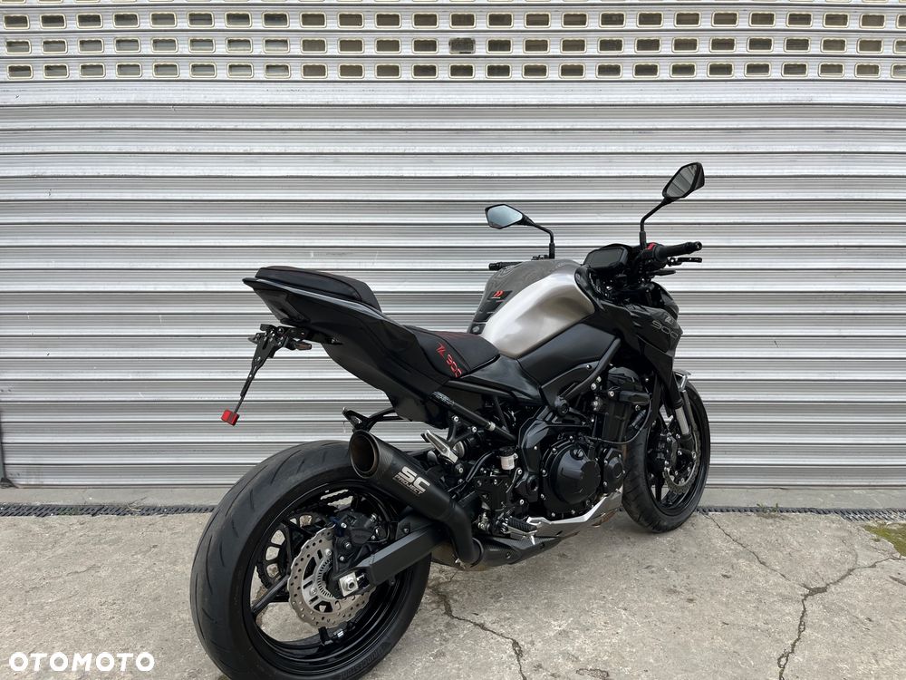 Kawasaki Z 900 - 6