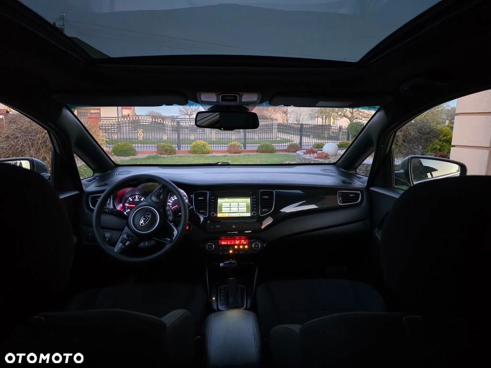 Kia Carens 1.7 CRDi Business Line 7os 7DCT - 7