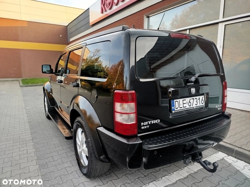 Dodge Nitro 2.8 CRD DPF Automatik SXT - 29