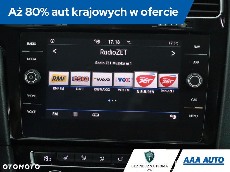 Volkswagen Golf - 10