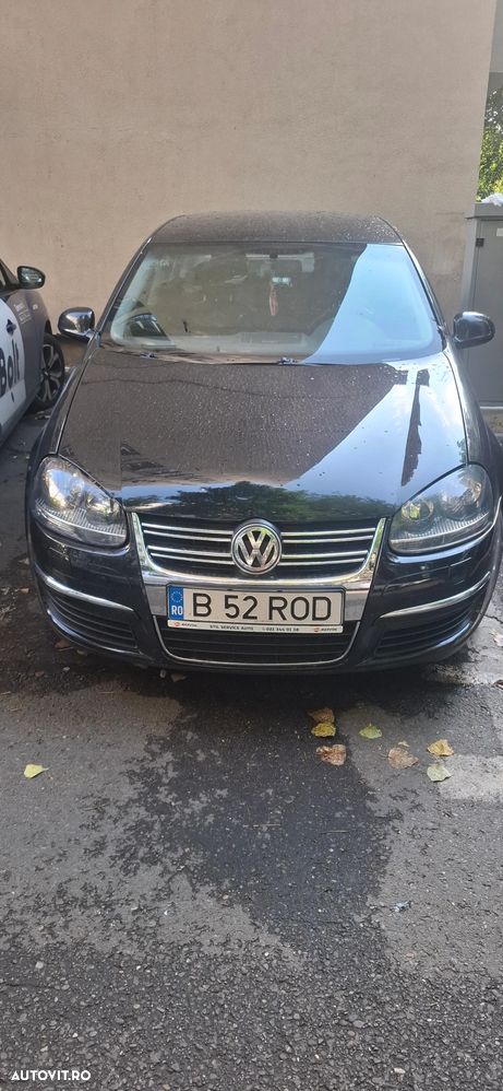 Volkswagen Jetta - 7