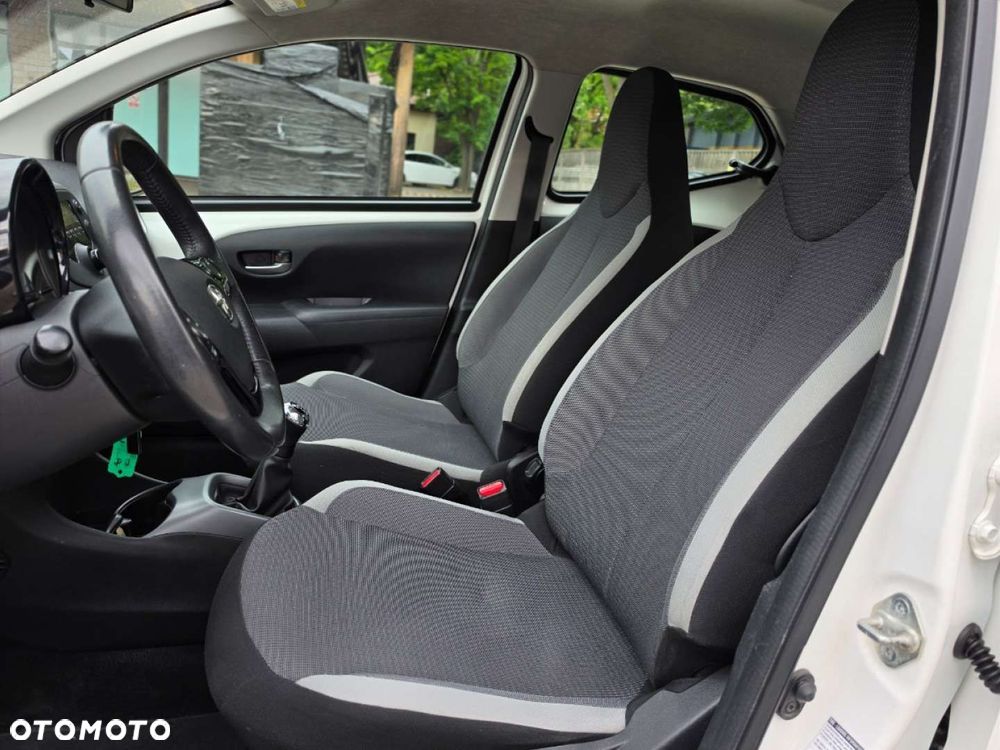 Toyota Aygo - 24