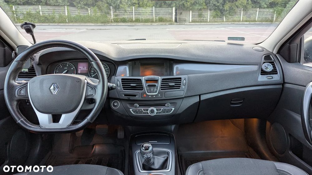 Renault Laguna 2.0 DCi Dynamique - 17