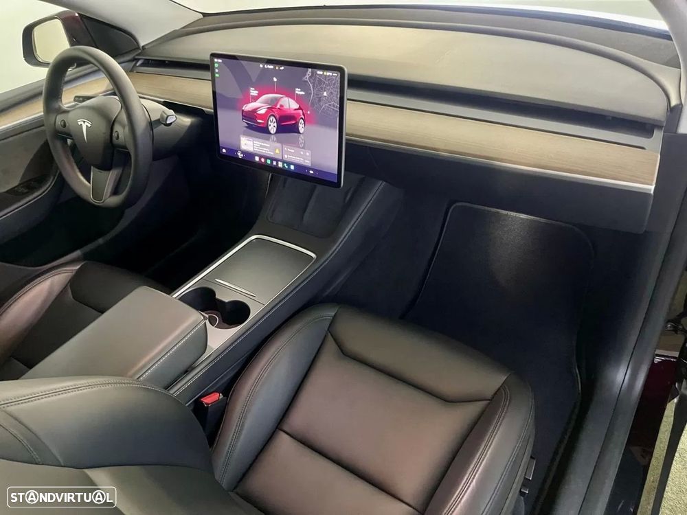 Tesla Model Y Long Range Tração Integral - 14
