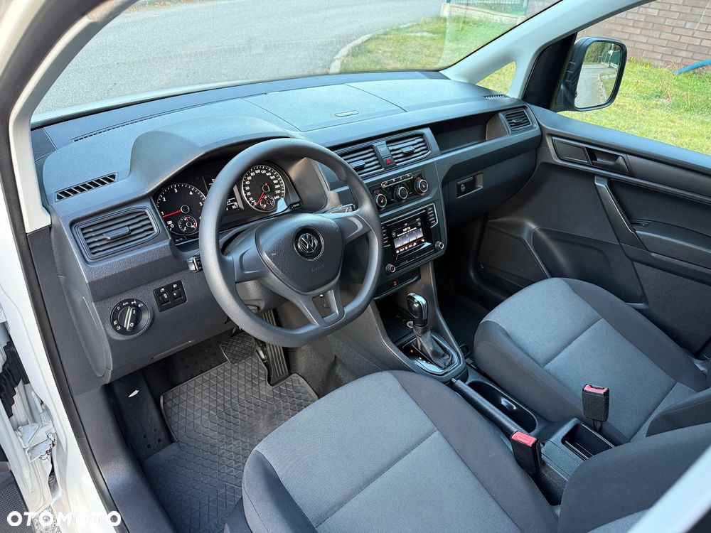 Volkswagen Caddy - 12