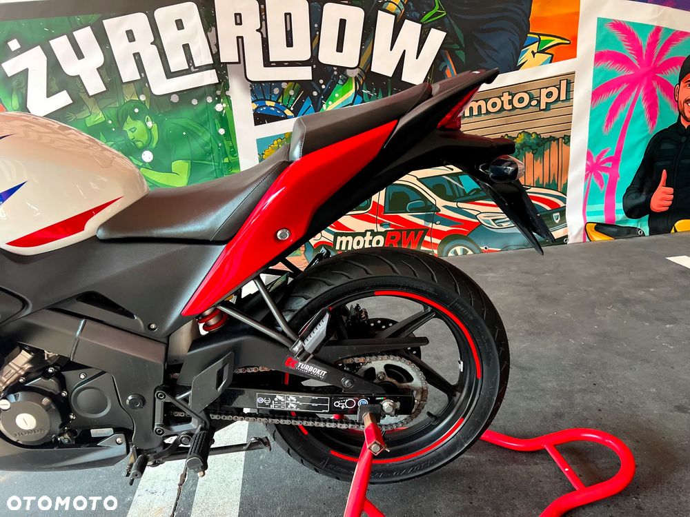 Honda CBR - 23