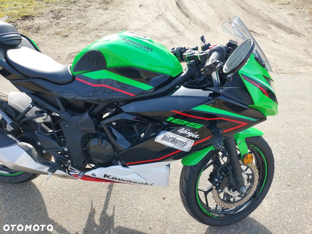 Kawasaki Ninja - 4