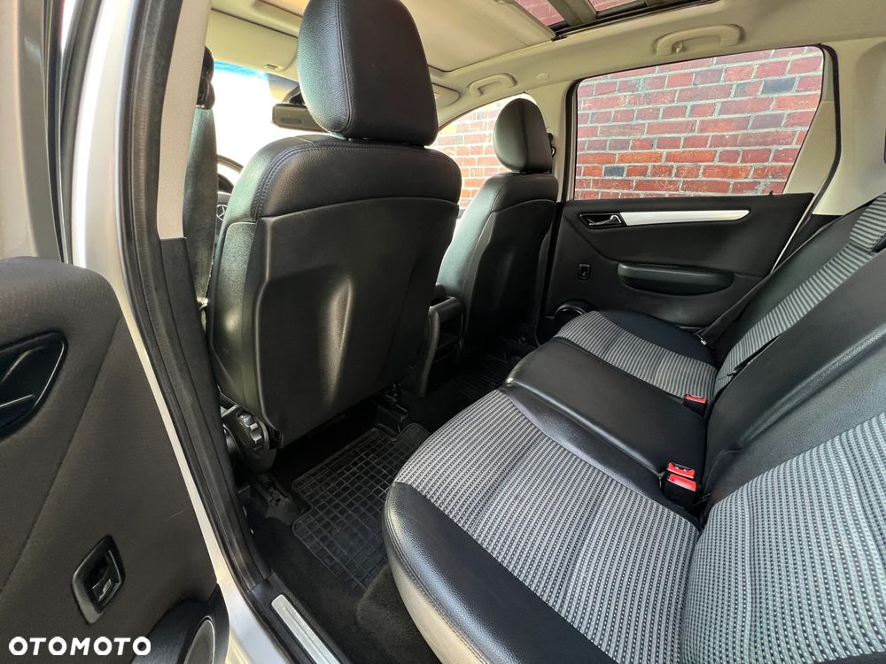 Mercedes-Benz Klasa A - 14