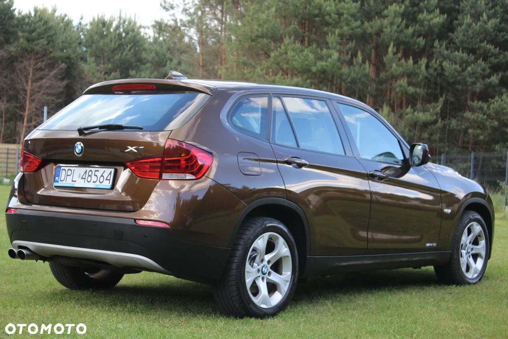 BMW X1 sDrive18i Sport Line - 8