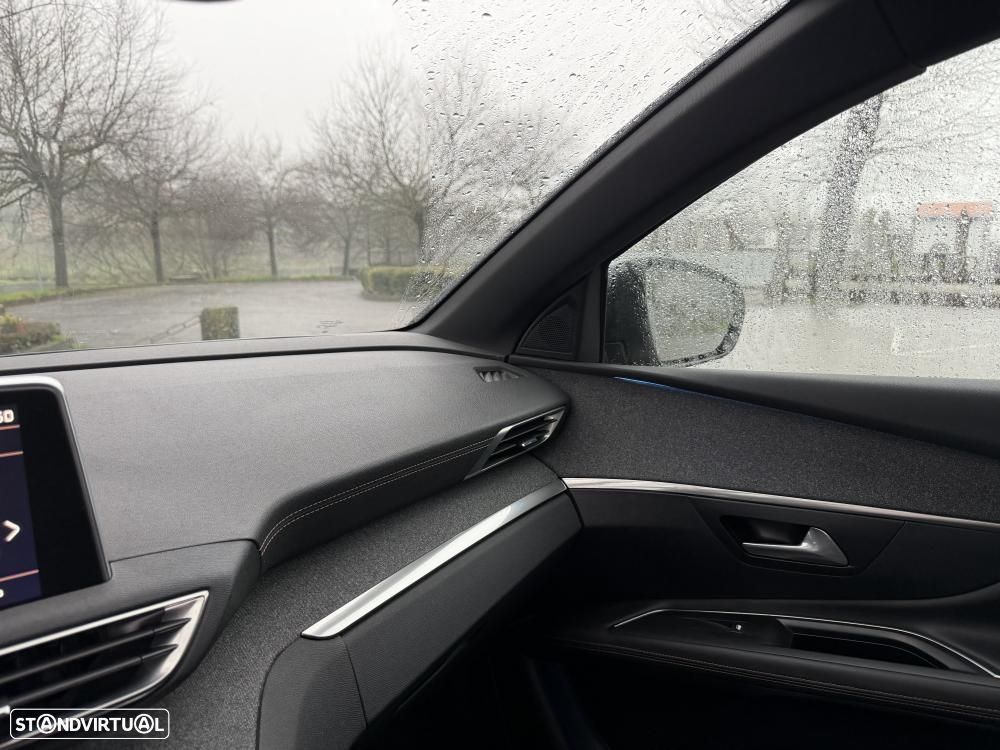 Peugeot 3008 1.6 BlueHDi GT Line Grip Control EAT6 - 26