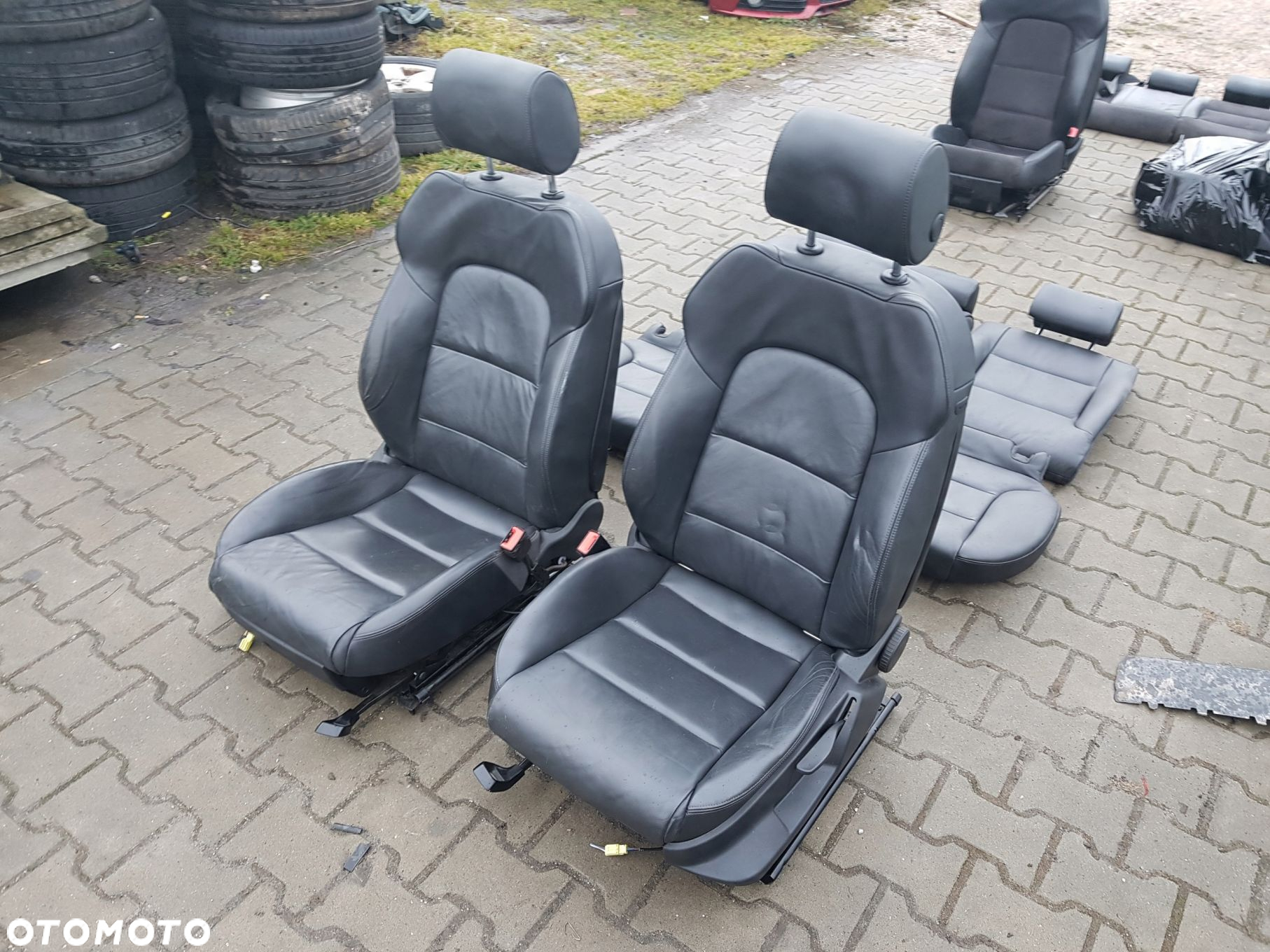 AUDI A3 8P 04-12r FOTELE SKÓRZANE KANAPA 5D SPORTBACK - 4