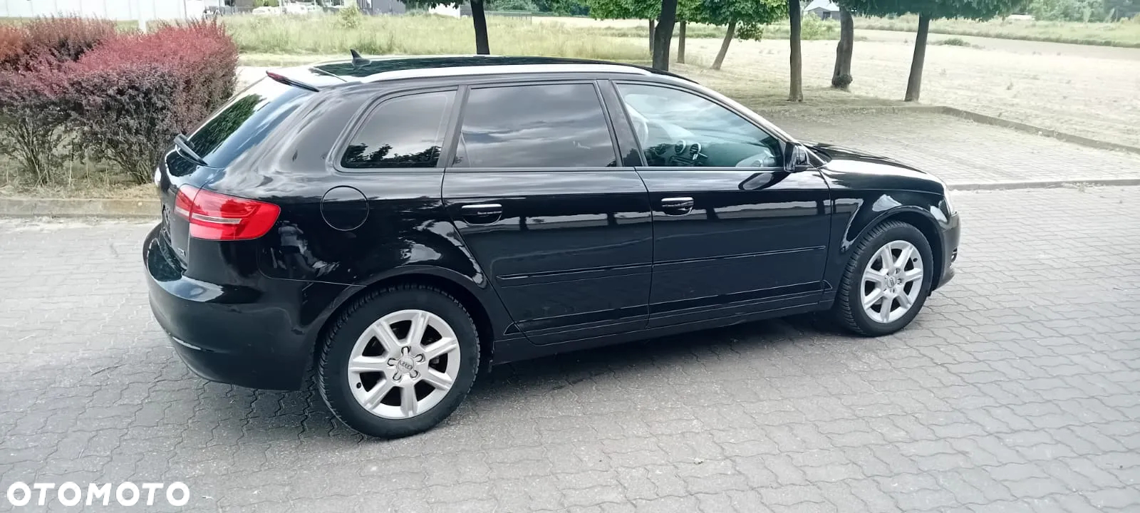 Audi A3 1.6 TDI Sportback DPF Attraction - 9