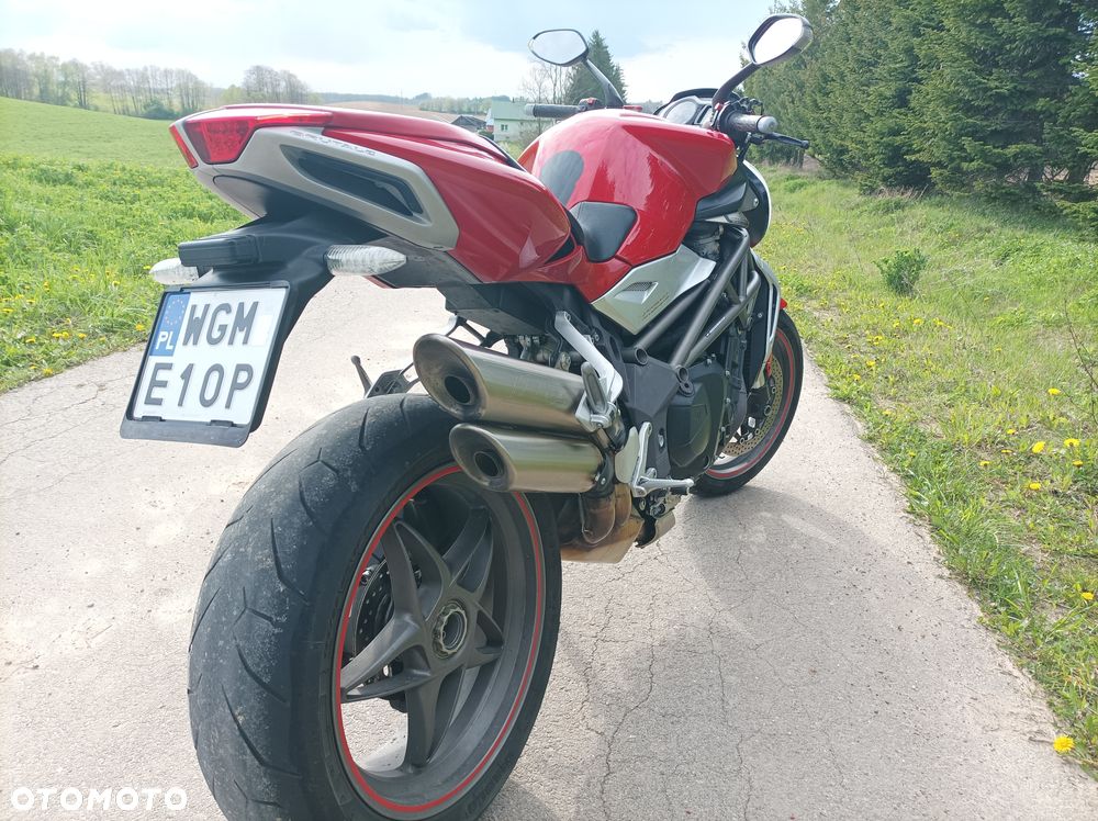 MV AGUSTA Brutale - 7