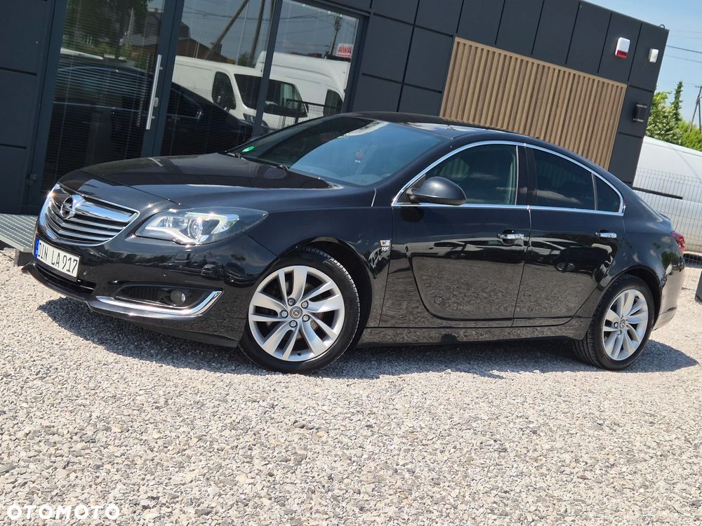 Opel Insignia 1.4 T Cosmo S&S - 4