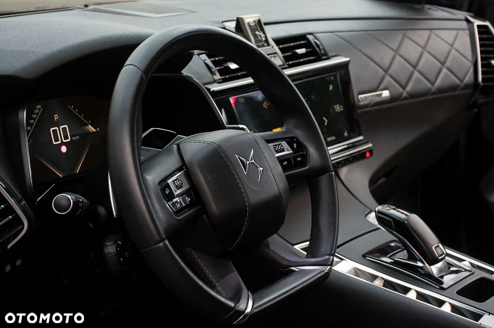 DS Automobiles DS 7 Crossback - 17