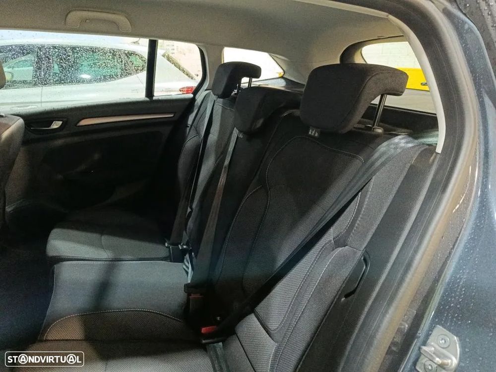 Renault Mégane Sport Tourer 1.5 Blue dCi Equilibre EDC - 9