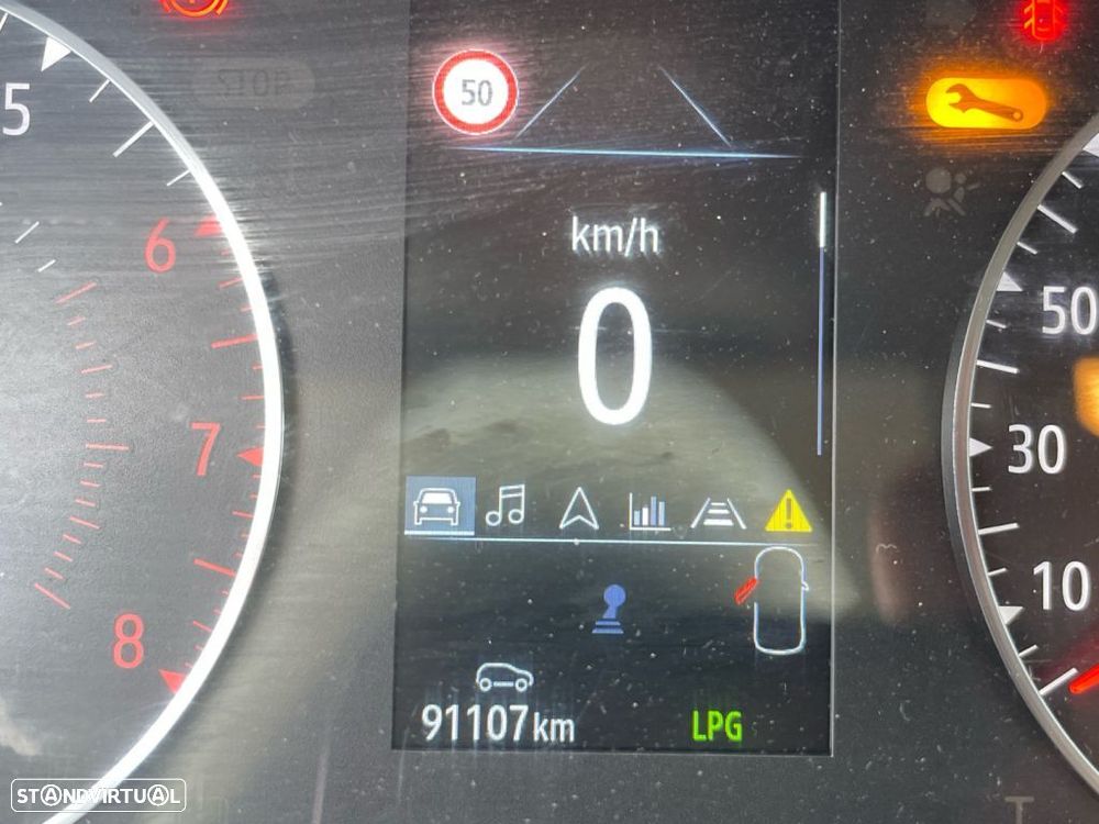 Renault Clio 1.0 TCe Evolution Bi-Fuel - 3