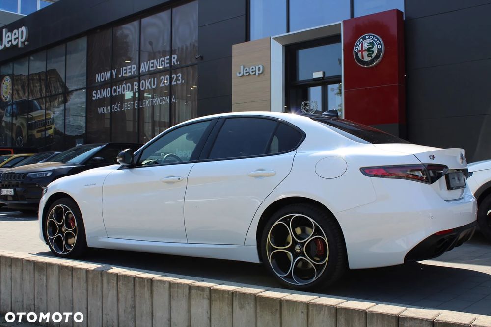 Alfa Romeo Giulia 2.0 Turbo Veloce Q4 - 3