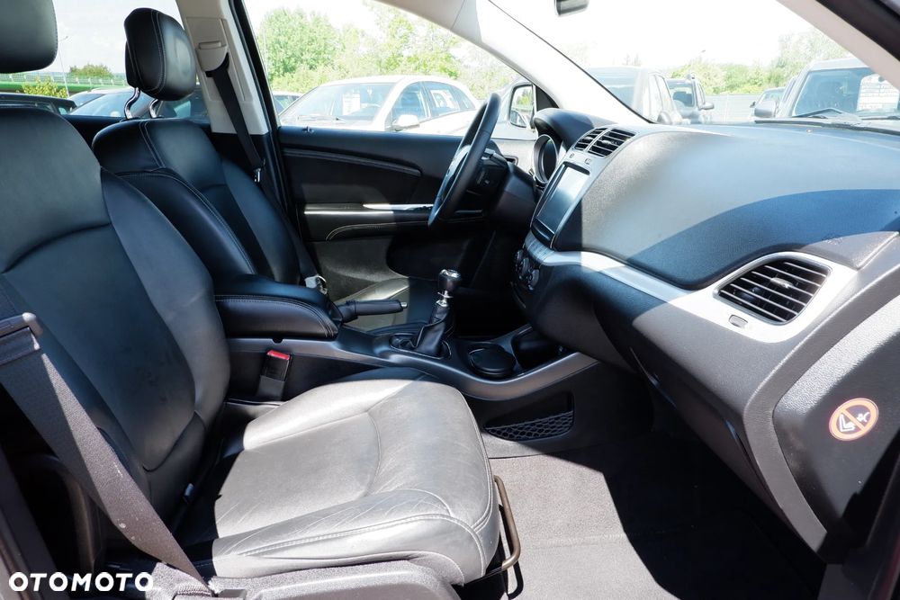 Fiat Freemont 2.0 Multijet 16V DPF Urban - 9