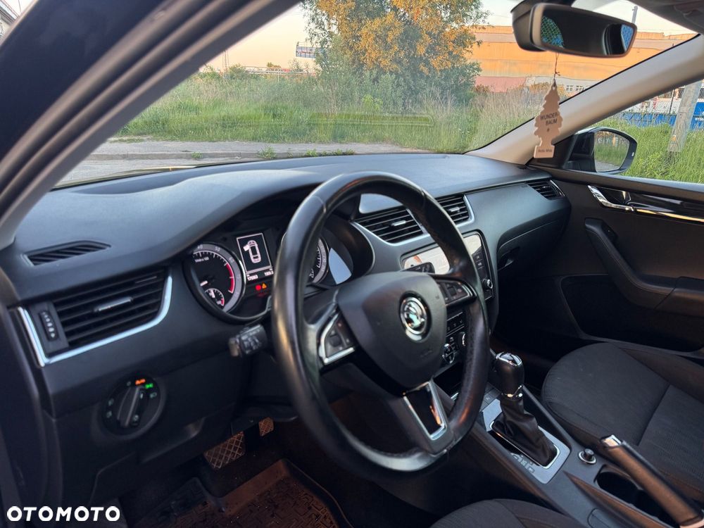Skoda Octavia 2.0 TSI Style DSG - 34