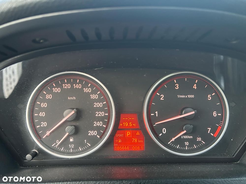 BMW X5 - 24
