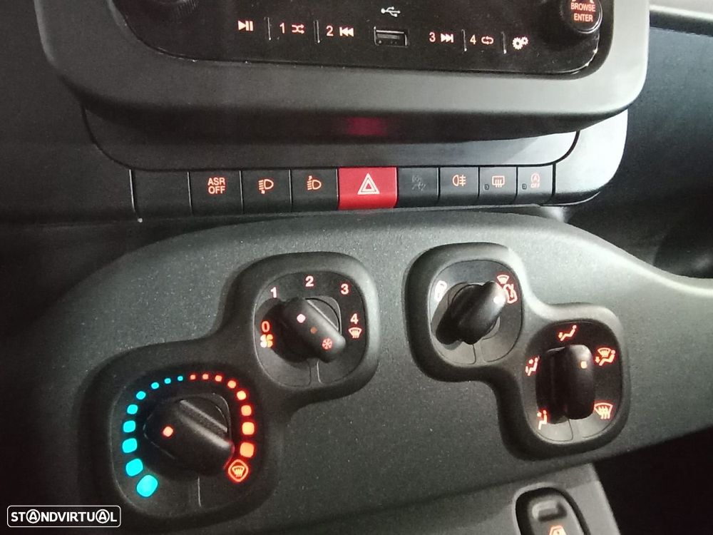 Fiat Panda 1.0 Hybrid Pandina - 18