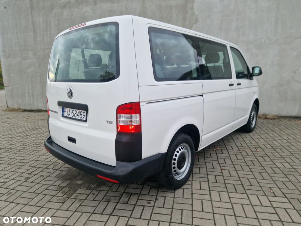 Volkswagen Transporter - 6