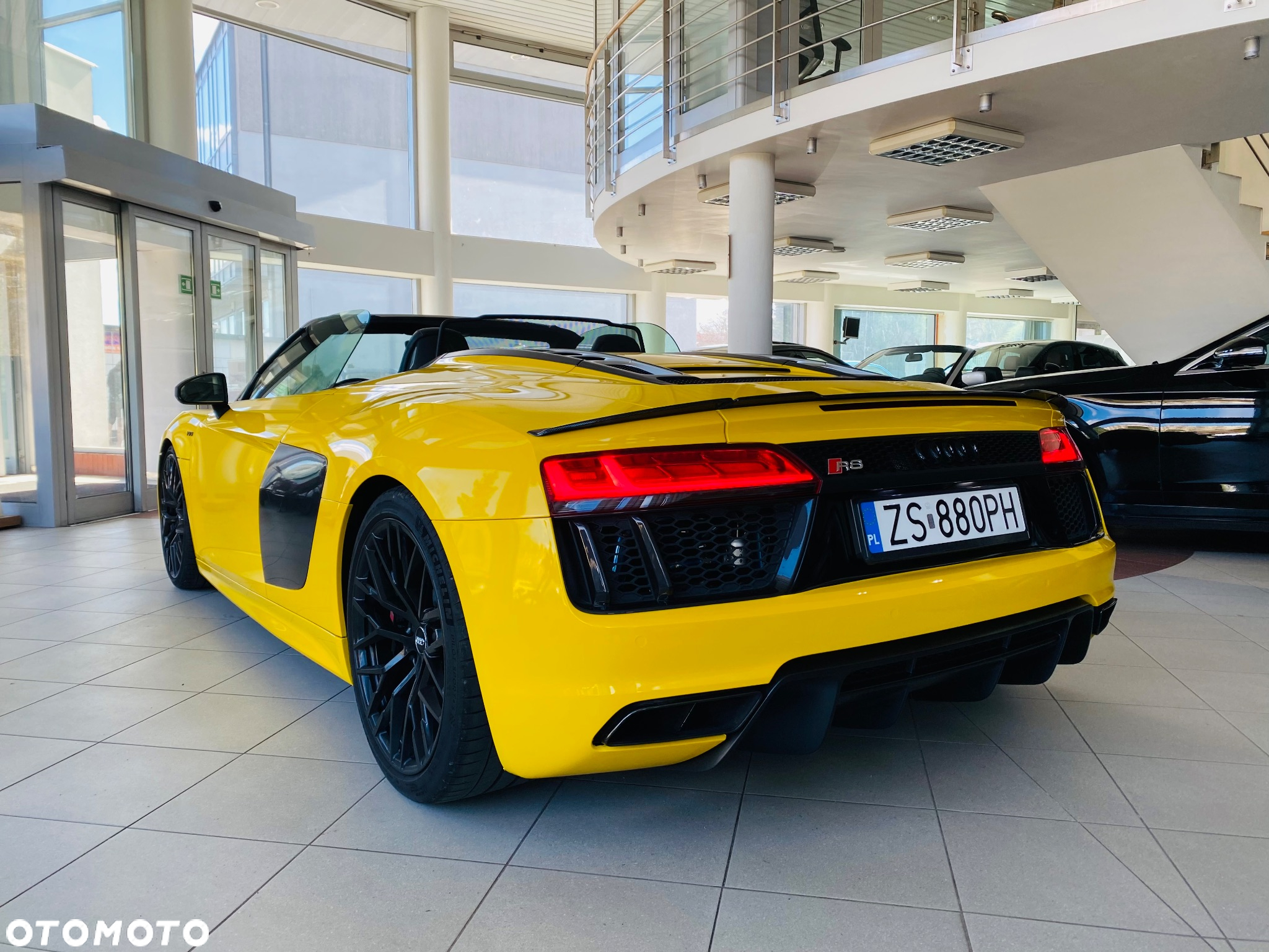 Audi R8 5.2 FSI Quattro - 10
