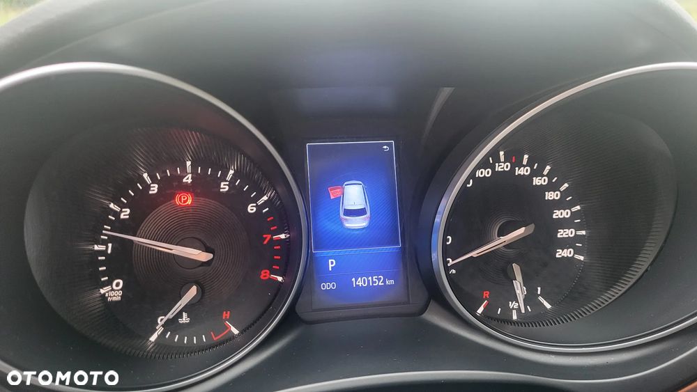 Toyota Avensis 1.8 Premium MS - 8