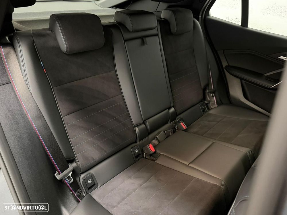 BMW iX2 eDrive20 Pack Desportivo M Pro - 45