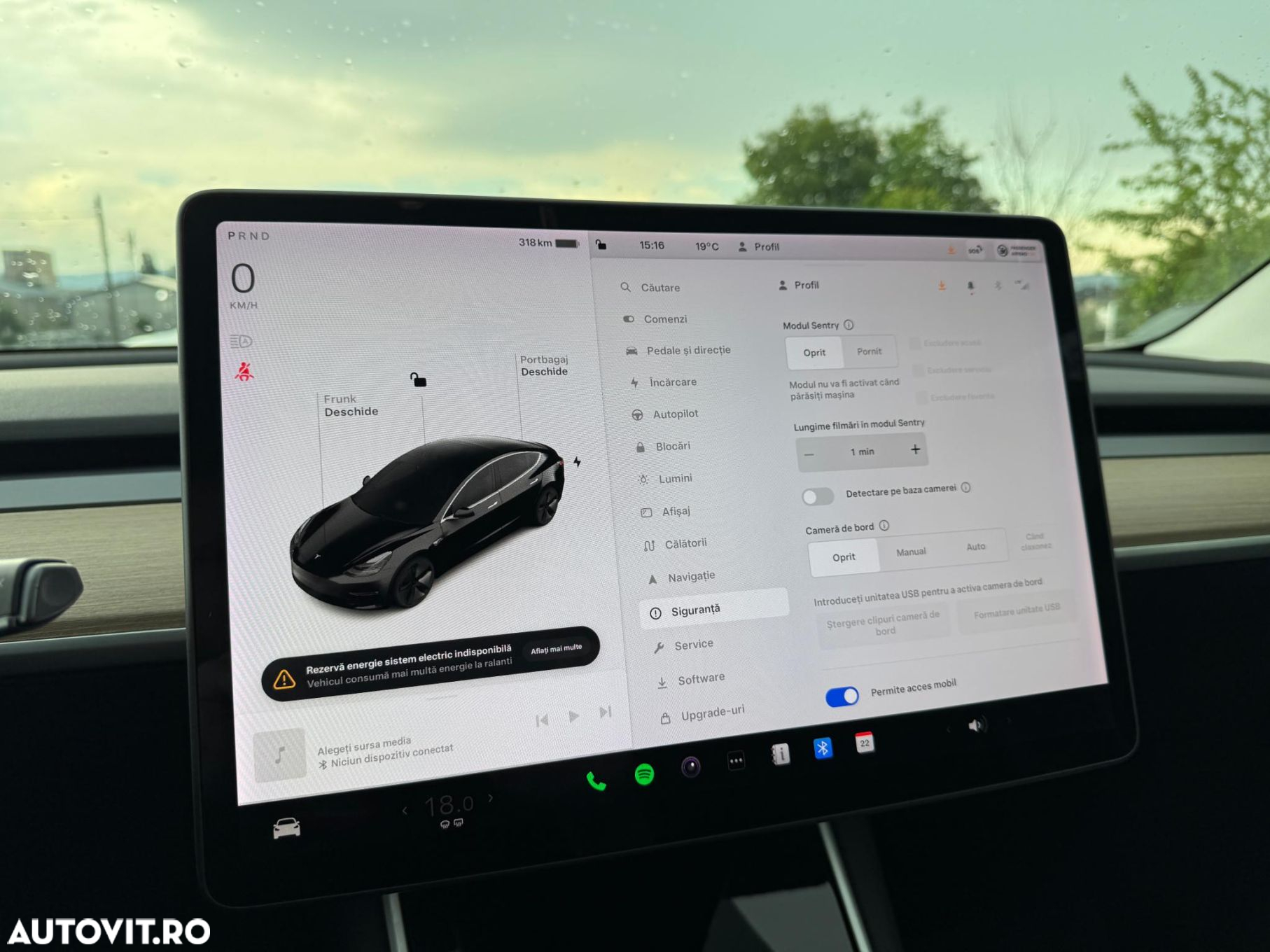 Tesla Model 3 - 20
