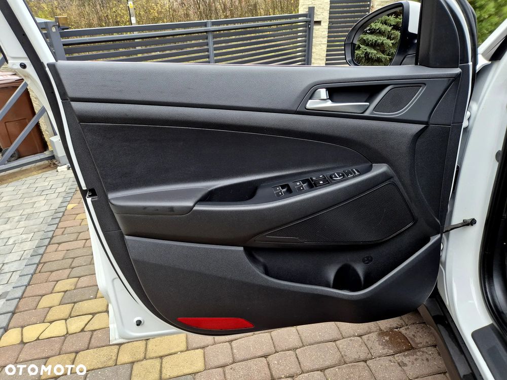 Hyundai Tucson 1.6 Turbo 4WD DCT Premium - 23