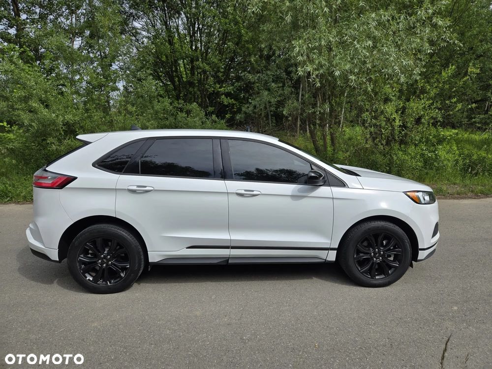 Ford Edge - 24