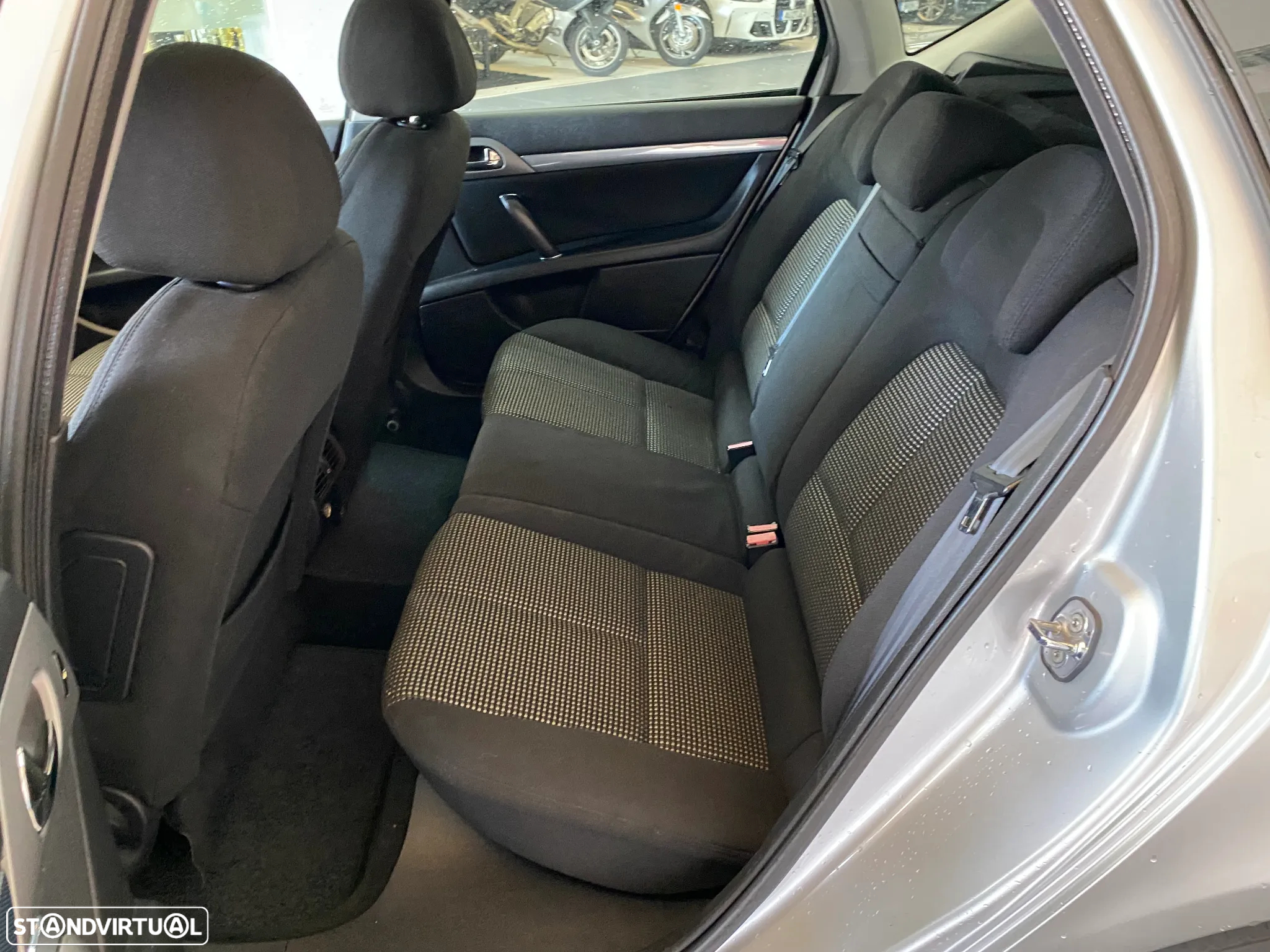 Peugeot 407 SW 1.6 HDi Navteq - 9