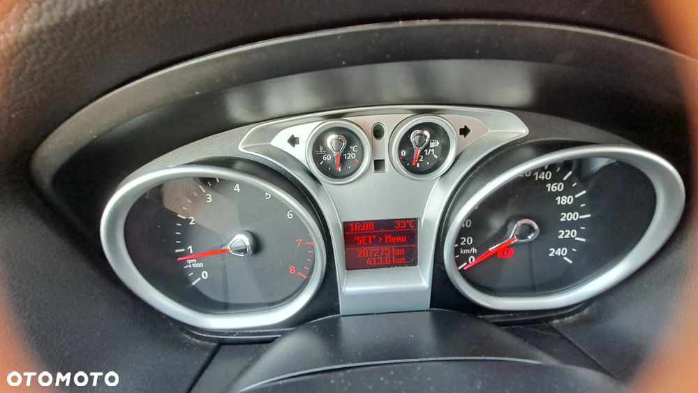 Ford Focus 1.8 FF Ghia - 7