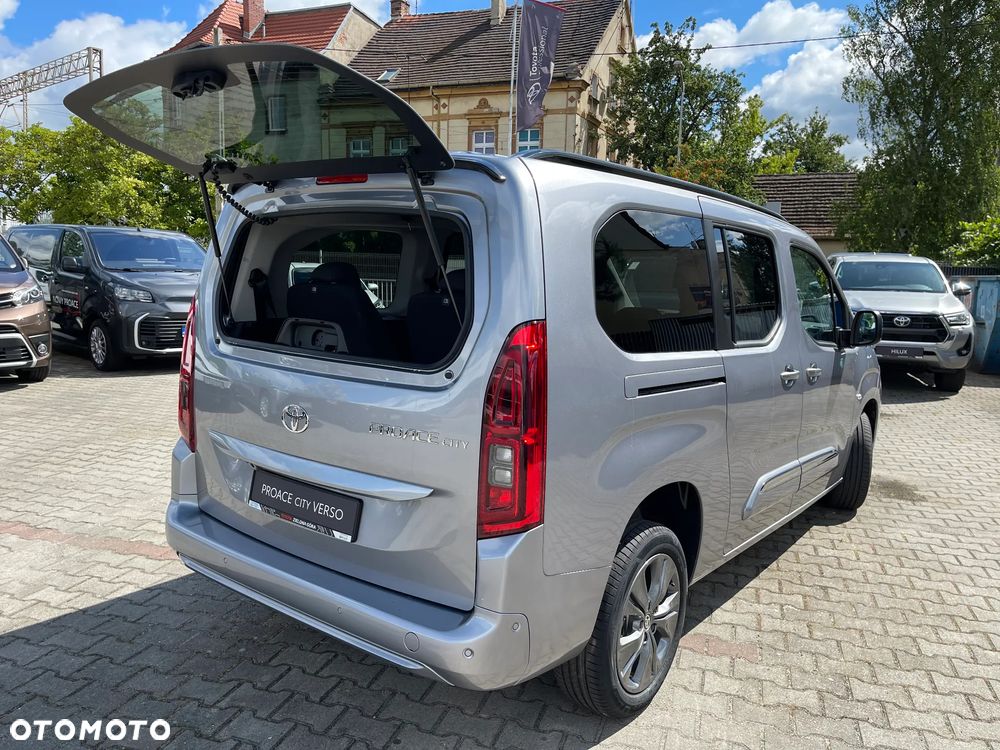 Toyota Proace City Verso 1.5 D-4D VIP - 11