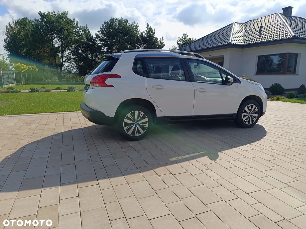 Peugeot 2008 - 4